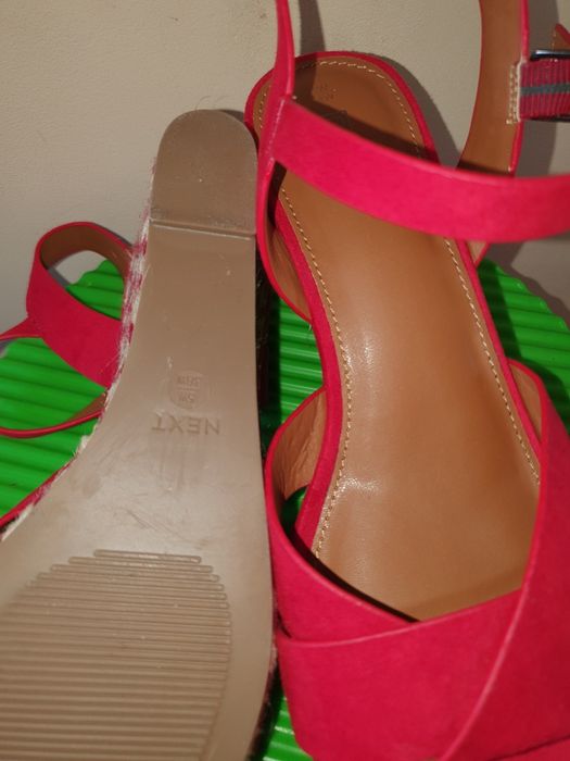Next Forever Comfort czerwone buty sandały na koturnie Rozmiar 38