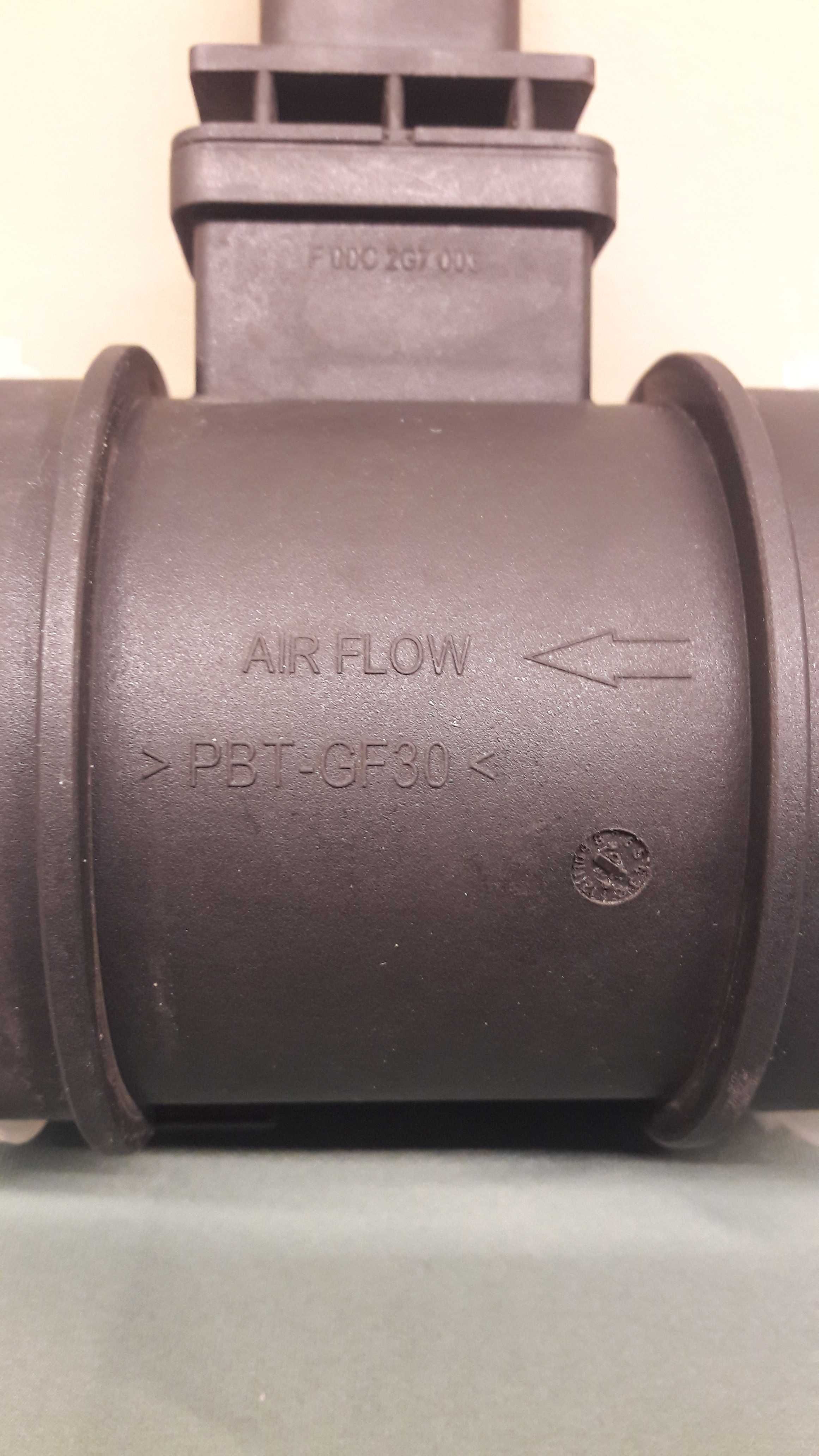 Przepływomierz powietrza Opel