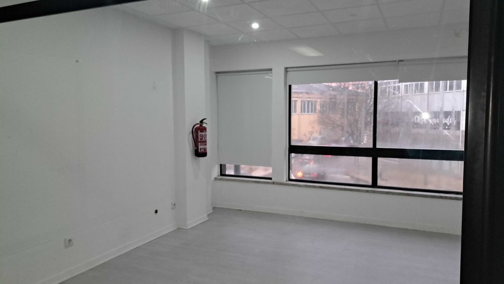 Loja Almada - Centro Cova da Piedade - CC Star