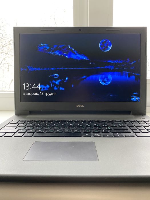 Продам Ноутбук DELL в отличном состоянии