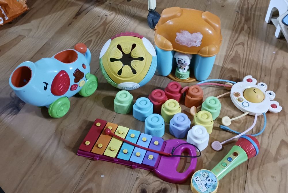 Clementoni brinquedos