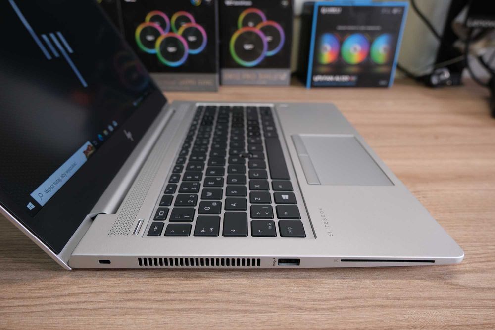 Laptop HP Elitebook 840 G6 14" Intel Core i5 8 GB / 256 GB srebrny