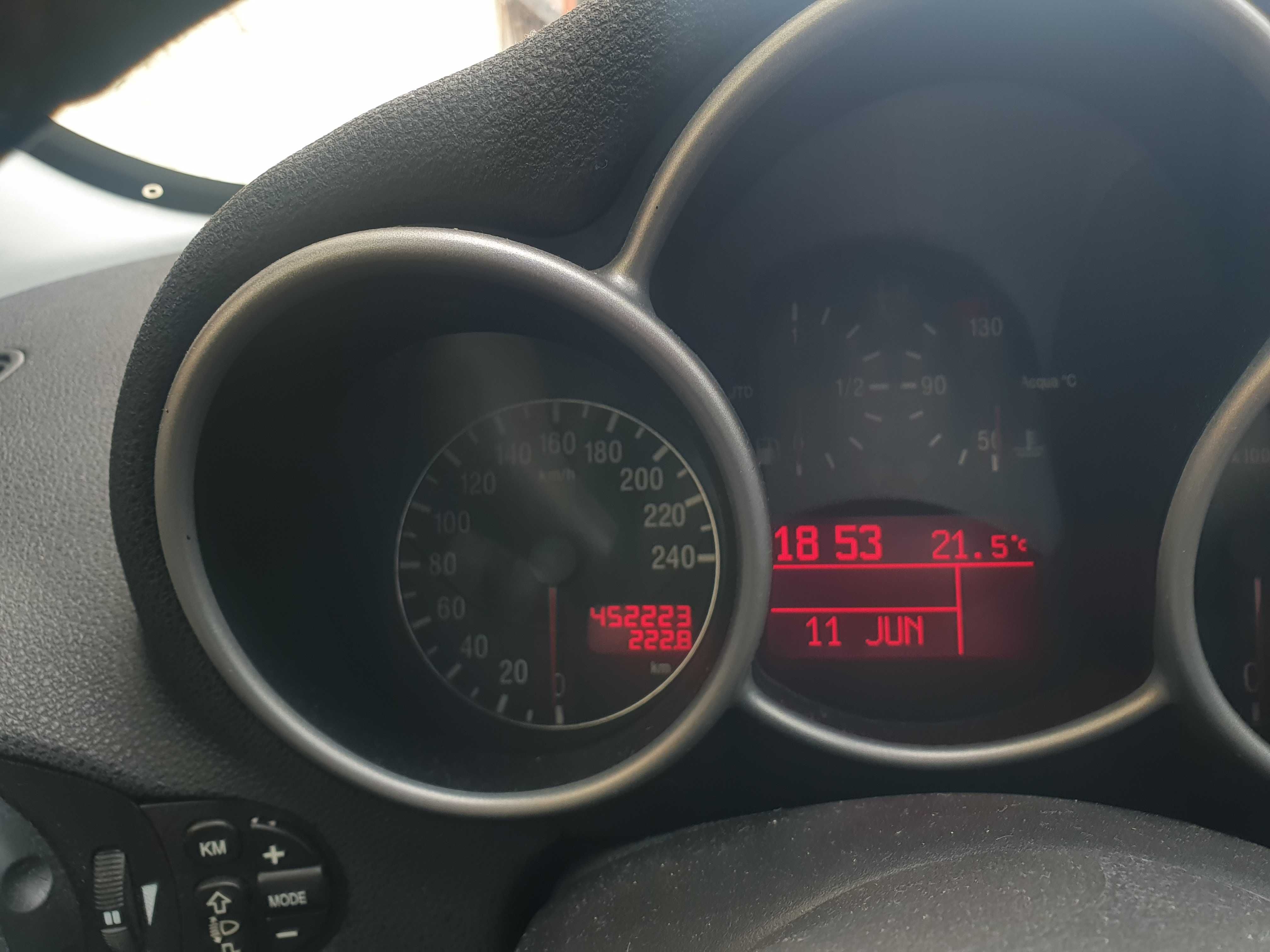 Alfa Romeo 147 1.9 JTD 2002