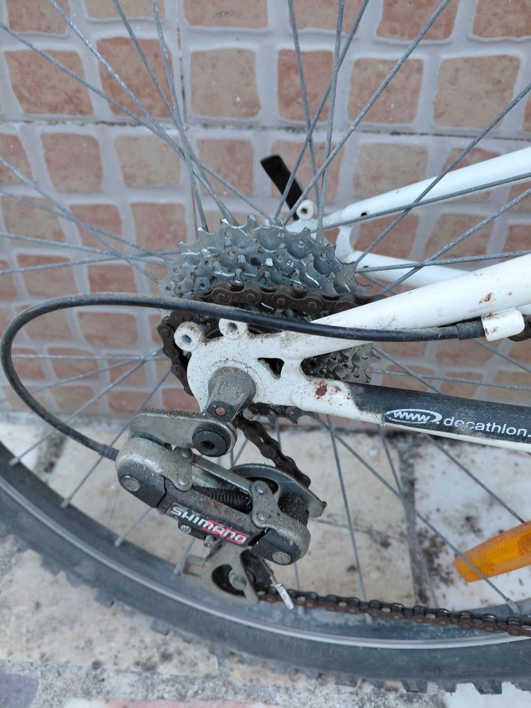 Bicicleta rockrider decathlon