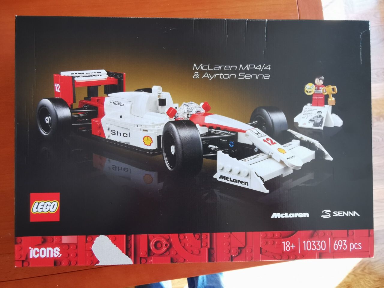 Lego 10330 McLaren MP4 Ayrton Senna