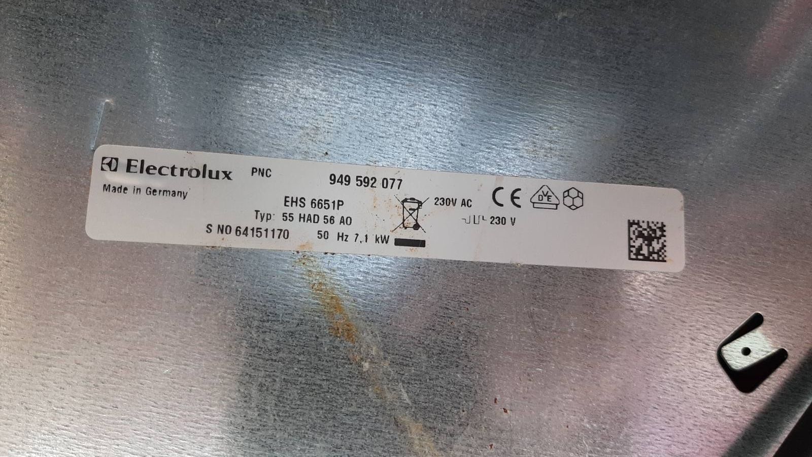 Електрична варильна поверхня Electrolux EHS 6651 P

Подробнее на сайте