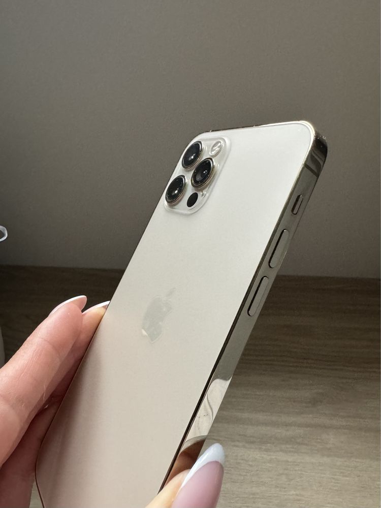 Złoty iPhone 12 pro gold 128gb