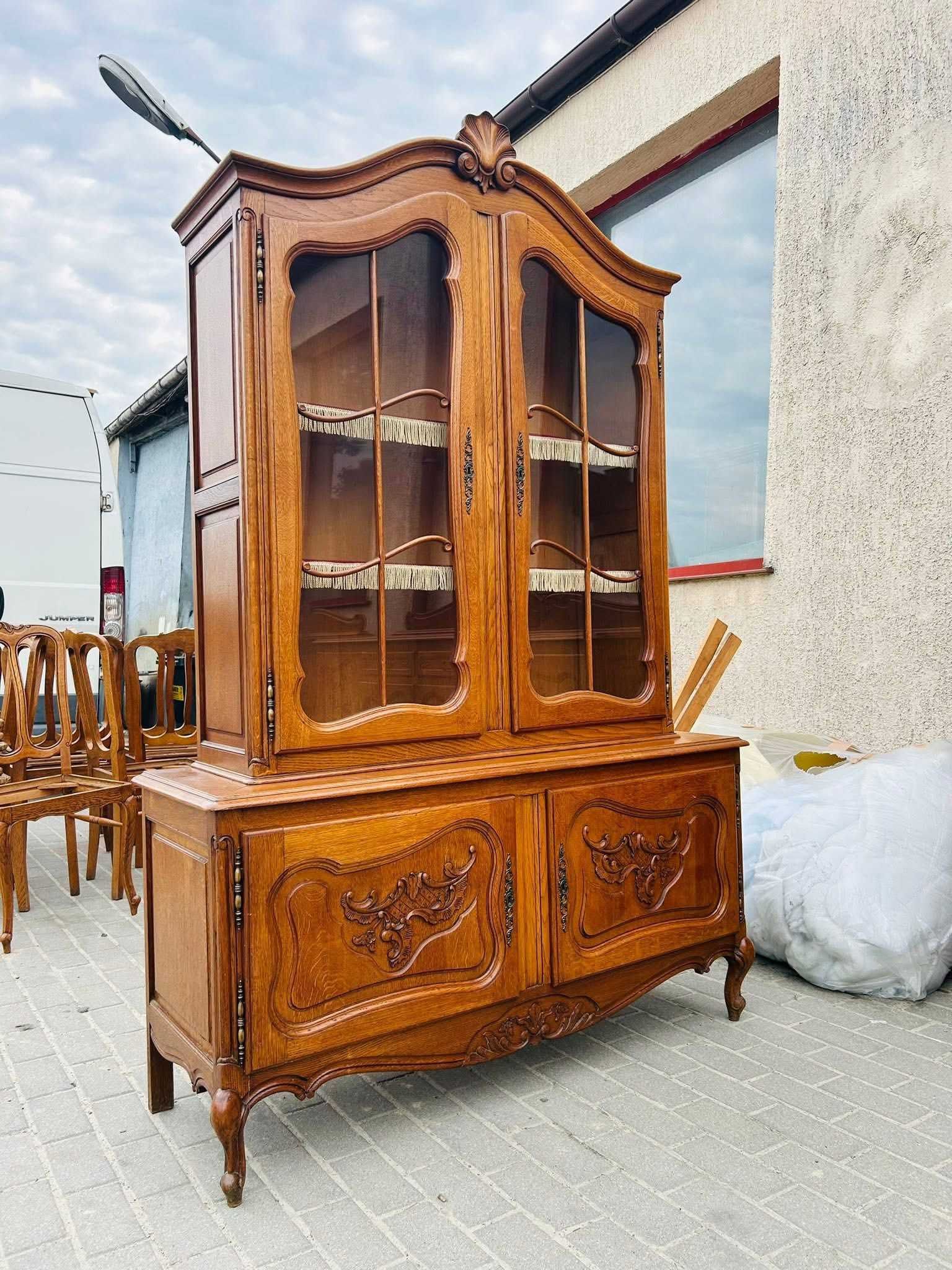 Komoda i wtriyna w stylu ludwikowskim. Transport cały kraj.