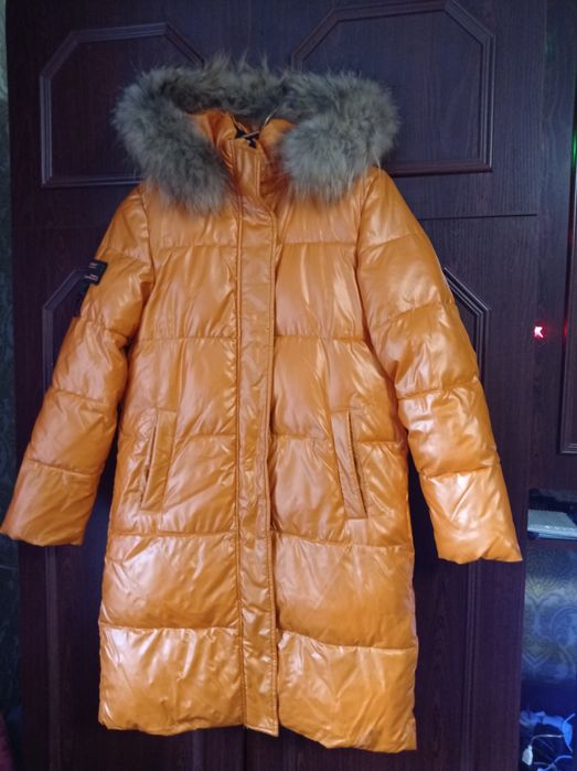 Зимове пальто, довга курточка на дівчинку