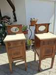 1 mesa cabeceira antigas