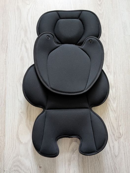 Fotelik samochodowy Britax Romer z bazą obrotową