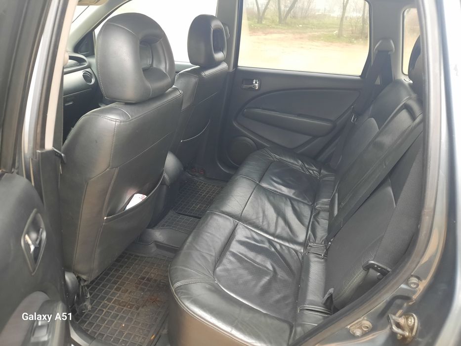 В продаже Mitsubishi autlender 2003 года.  На 4 газу .На полнейшем ход