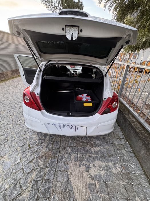 Opel Corsa D Van 2008 – Gasóleo