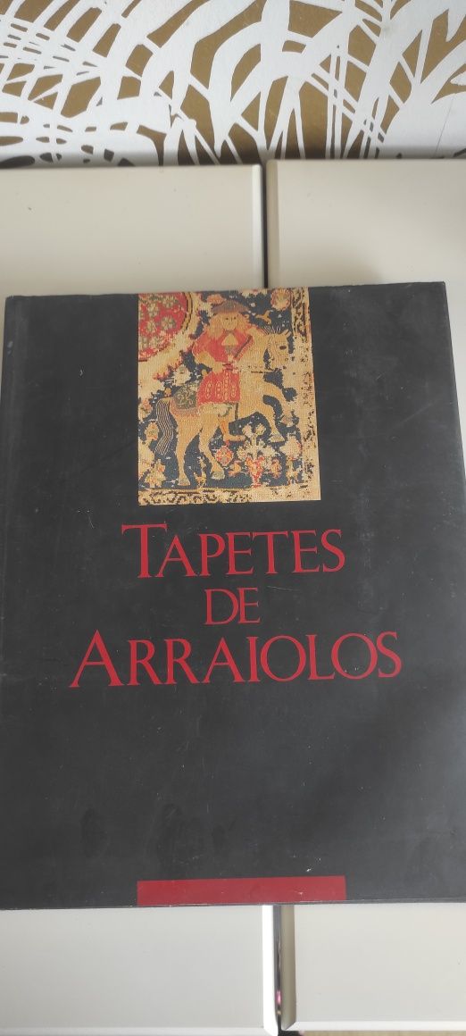 Livro tapete de arraiolos