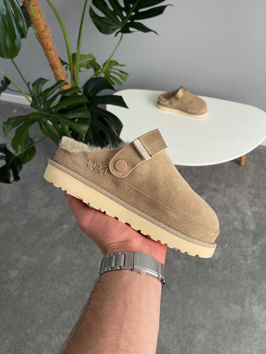 Жіночі зимові уггі UGG Goldenstar Clog Sand (бежеві) з хутром 1786