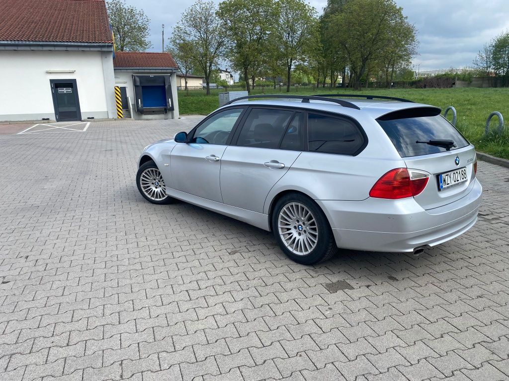 BMW E91  2.0 diesel