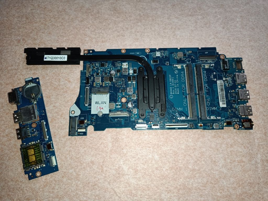 Материнська плата Dell Vostro 5568 P62F i5-7200 неробоча, охолодження