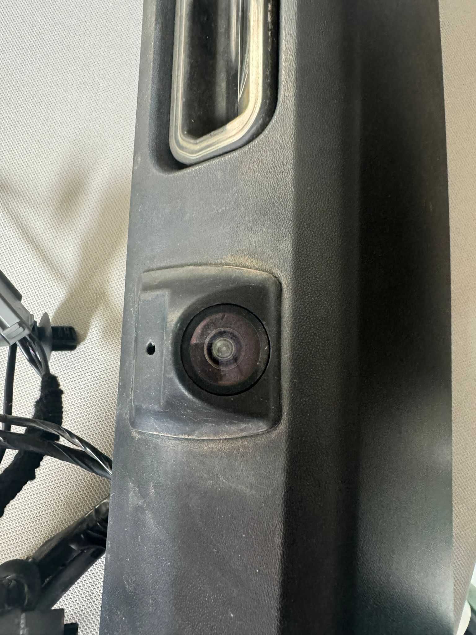 Kamera cofania instalacja blenda Ford Transit Connect