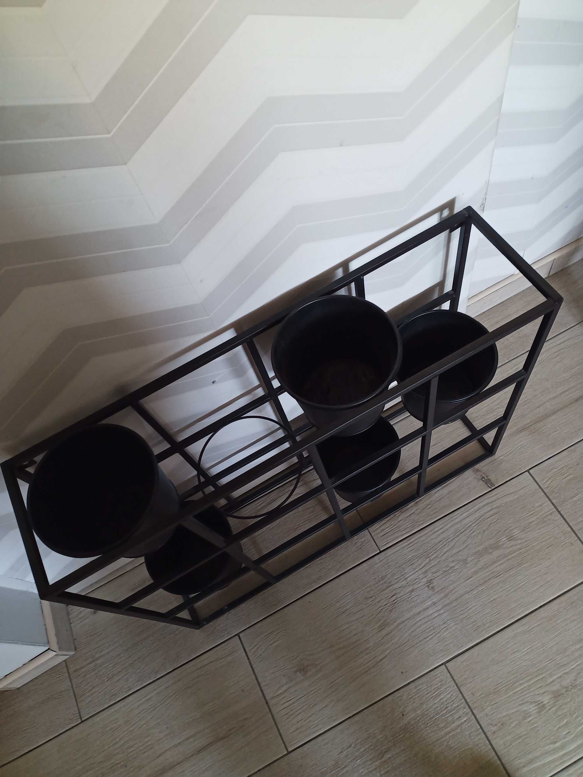 Kwietnik metalowy loft