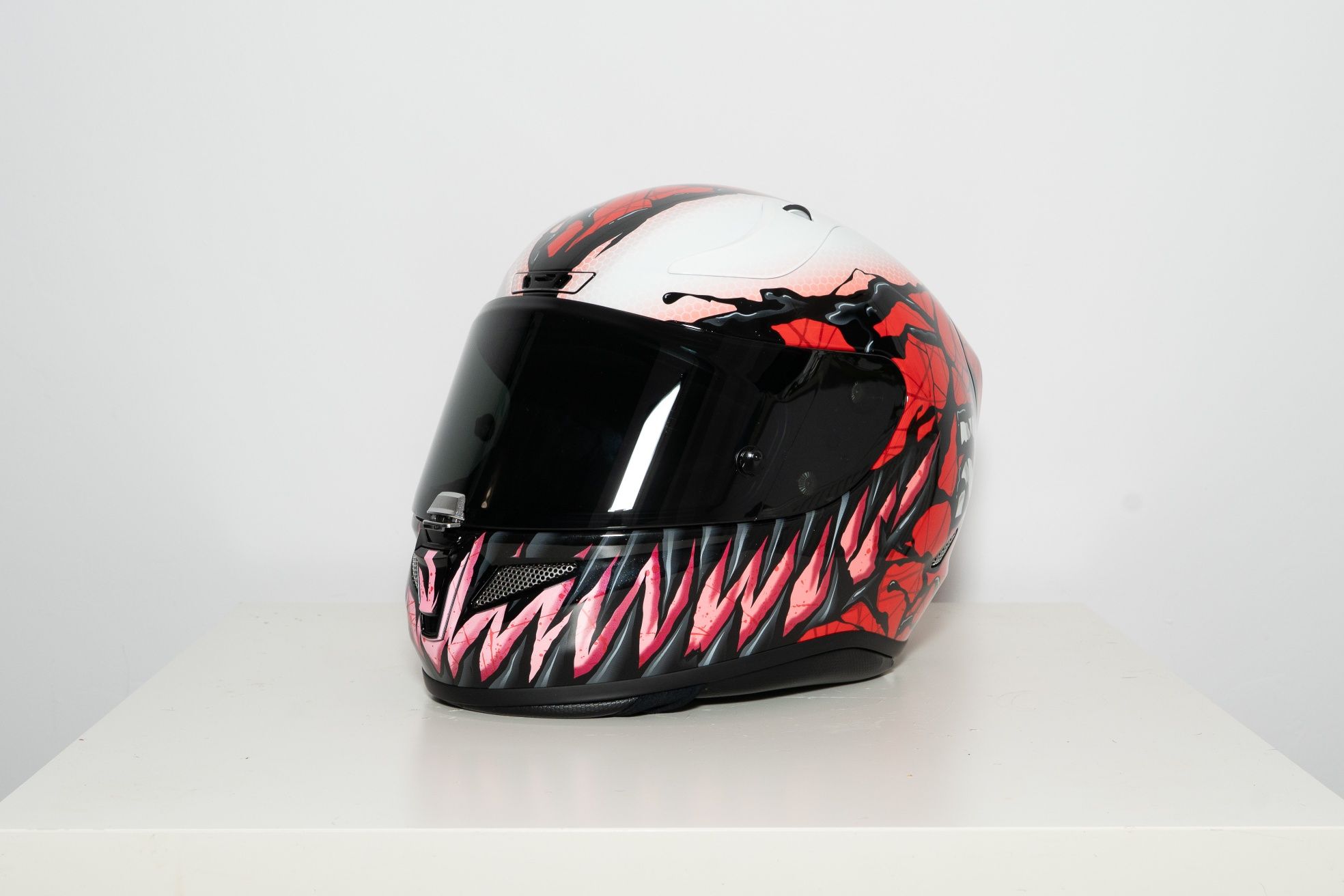 Kask HJC rpha 11 L. W malowaniu Carnage