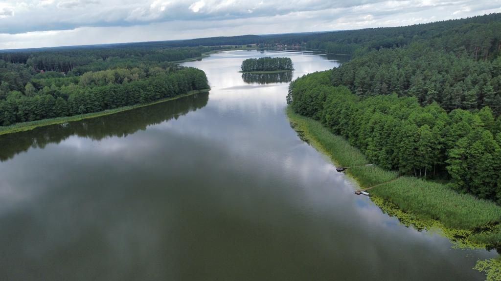 Dom domek letniskowy nad jeziorem z pomostem Rentyny Gietrzwałd