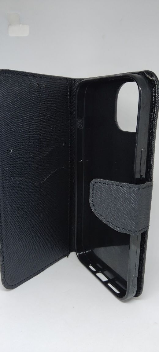 Etui z klapką do iPhone 14 Max (6,7), Nowe, czarne, zapięcie