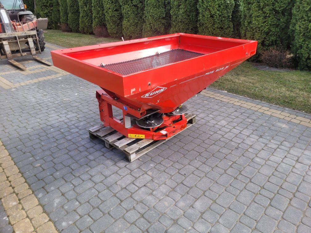 Rozsiewacz Kuhn MDS 935 M, w oryginale, stan bdb!