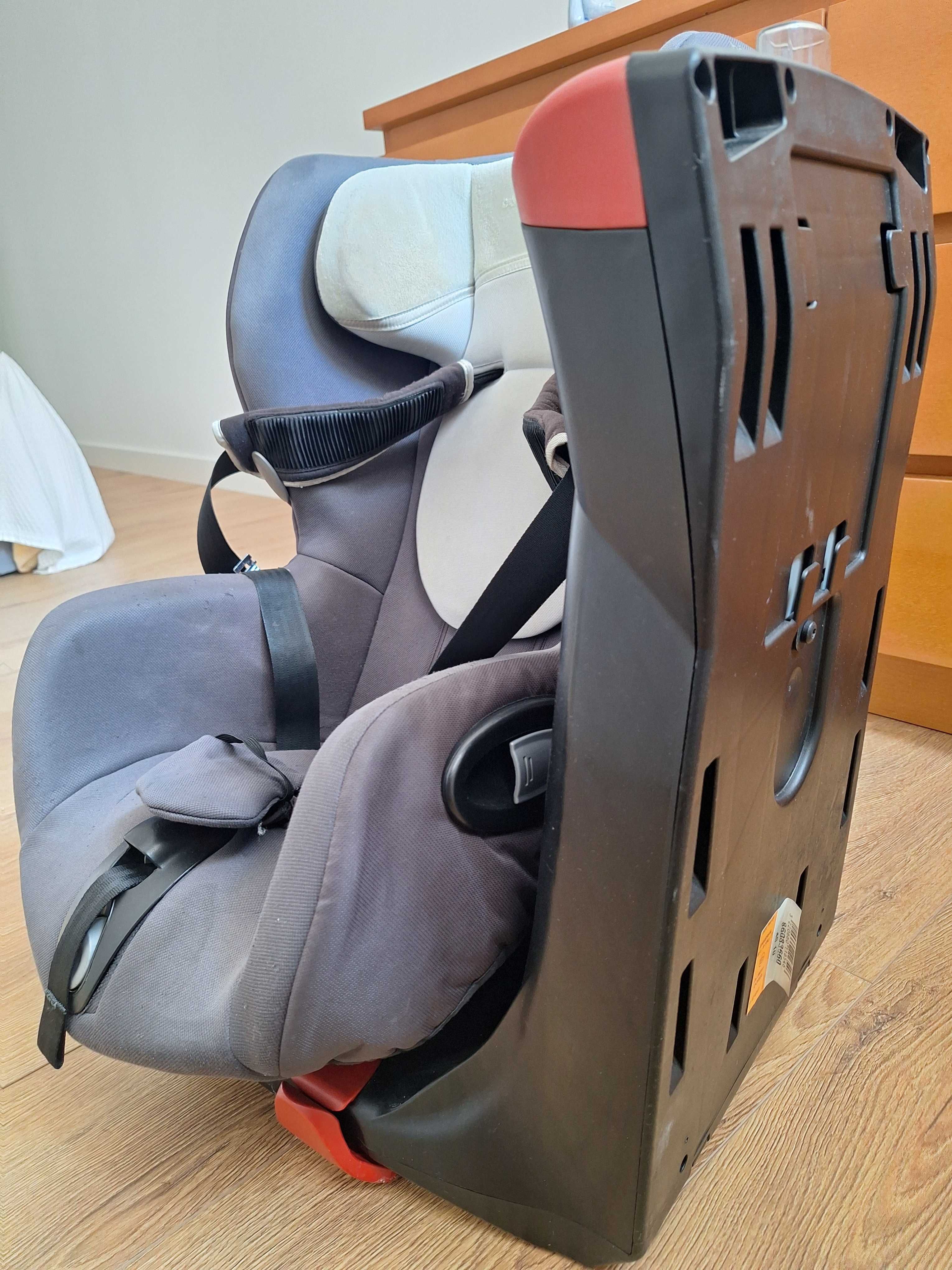 Cadeira Bebeconfort Axiss (RODA 90°) , grupo 1 - Isofix