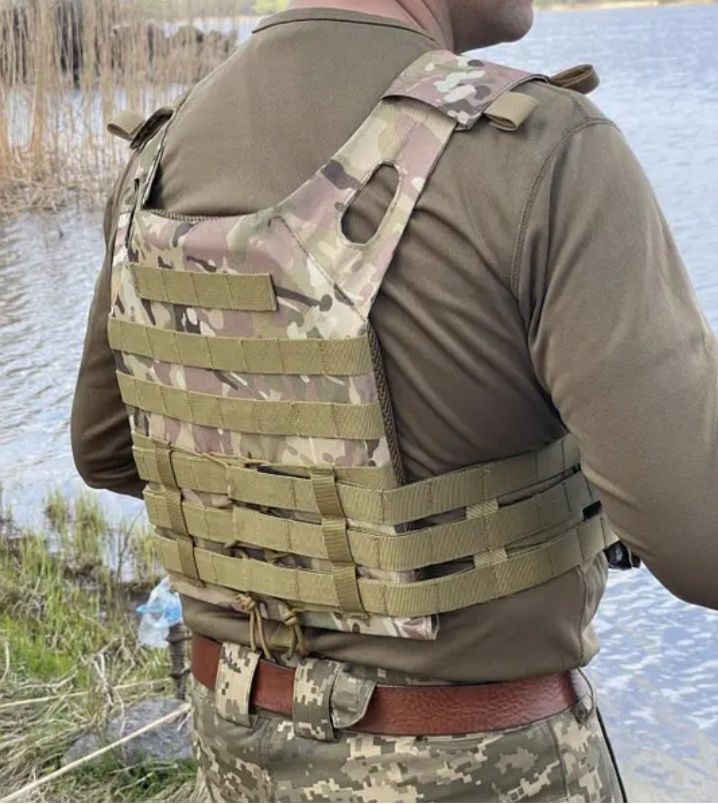 Плитоноска Assault Plate Carrier
 Топ