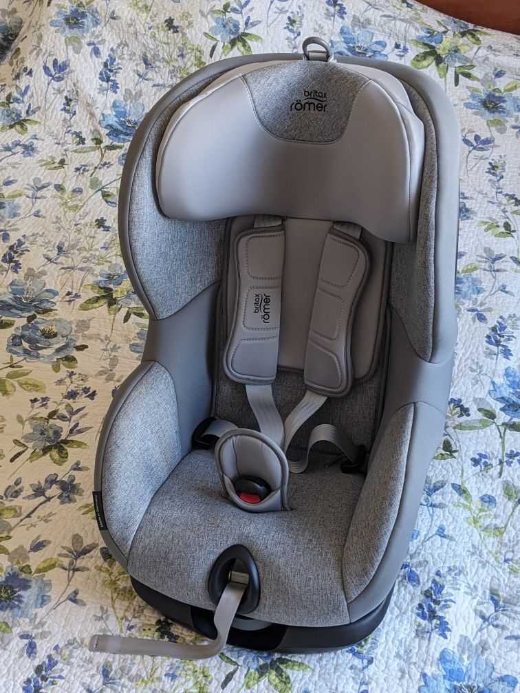 Дитяче автокрісло Britax-Romer Trifix2 i-Size Grey Marble