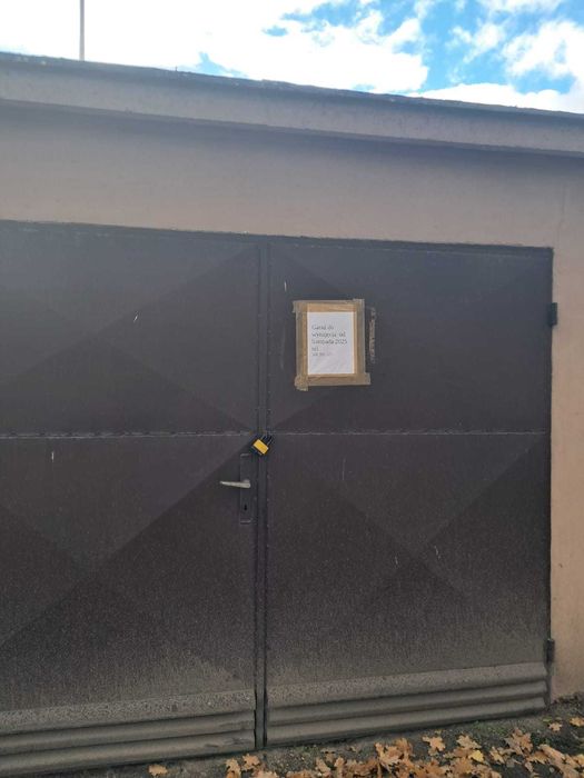 Wynajmę Garaż zamykany w Lubliniec obok basenu Miejskiego, Lentex,