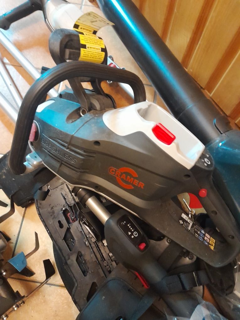 Nozyce kosa pila ladowarka  bateria cramer