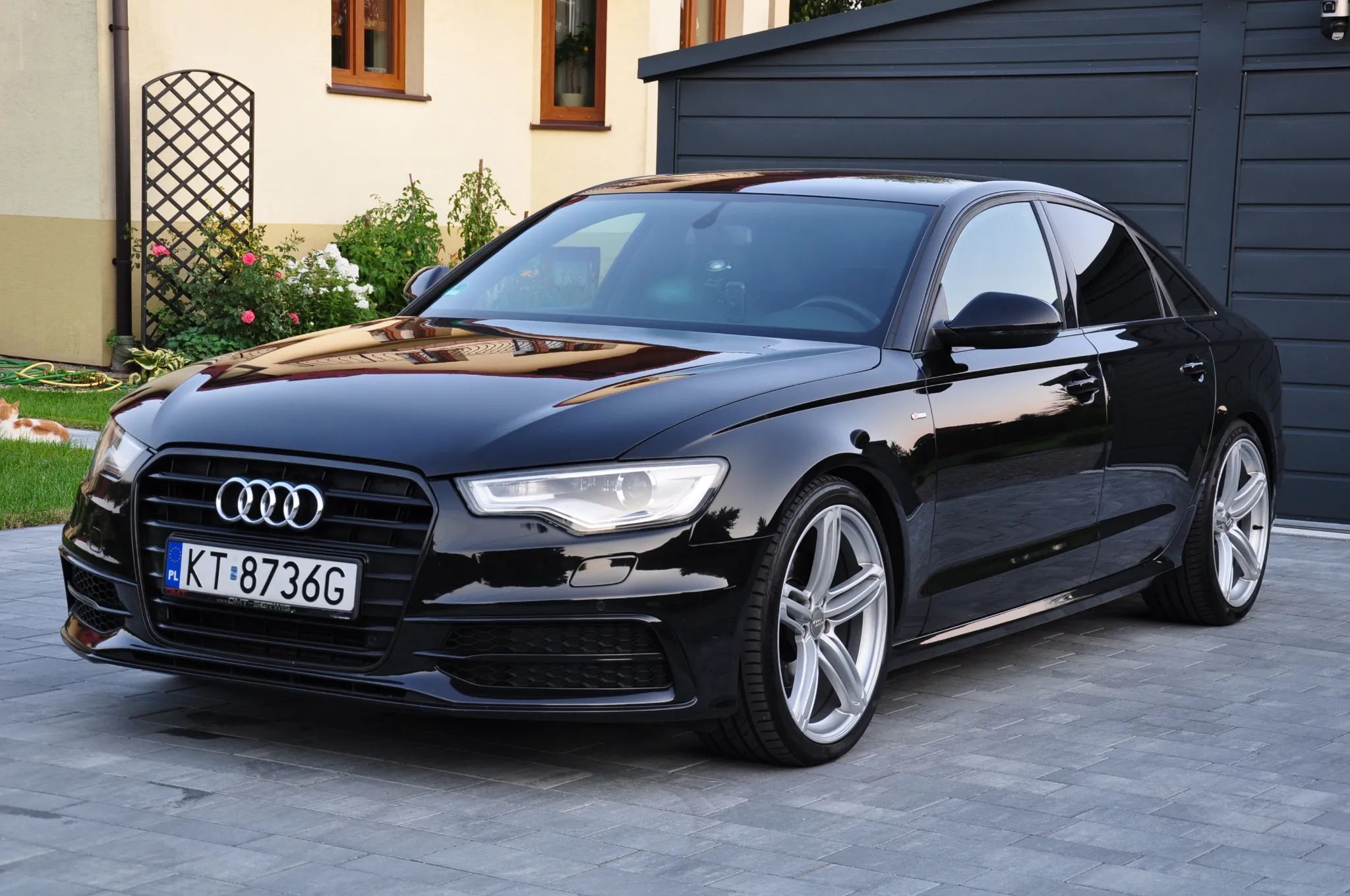 Audi A6 3.0 TDI 3x S-line, sedan, 20 cali, półskory, xenon, nowe opony PRYWATN