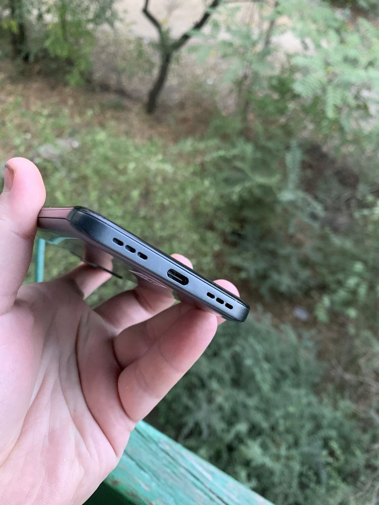TCL V30 4/128 5G як новий