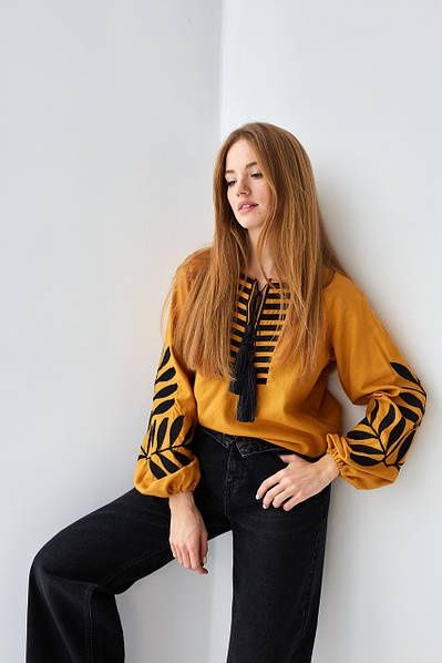 Лляна натуральна вишиванка в наявності ХS, S, M, L, XL
