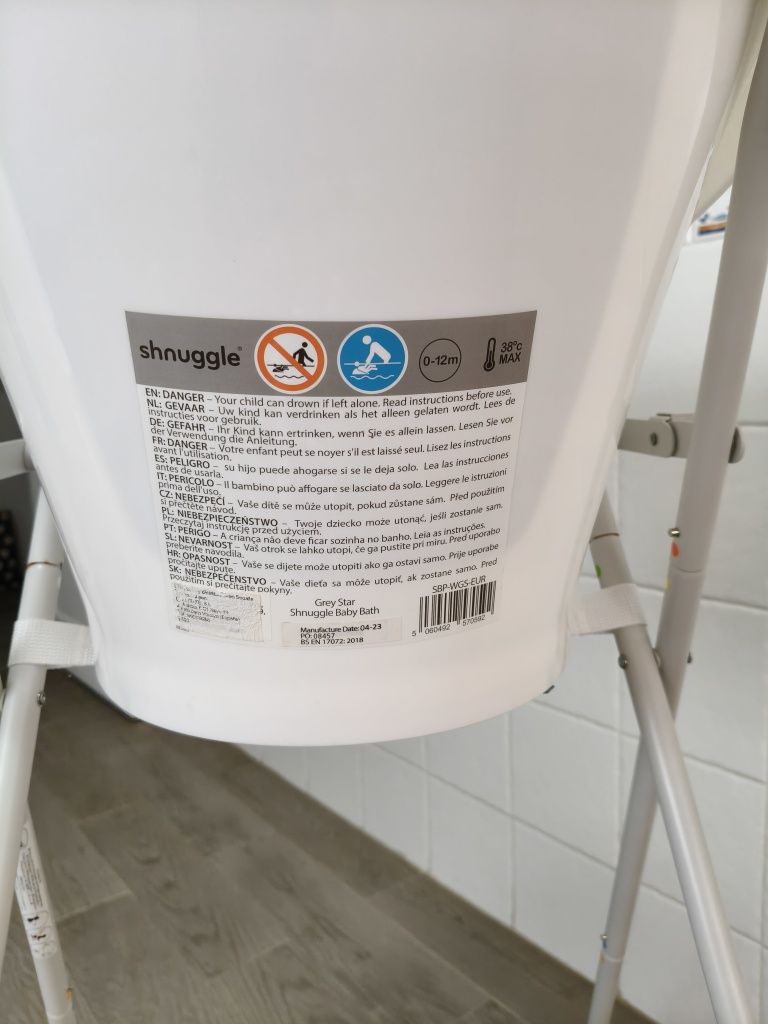 Banheira de bebé e suporte Shnuggle