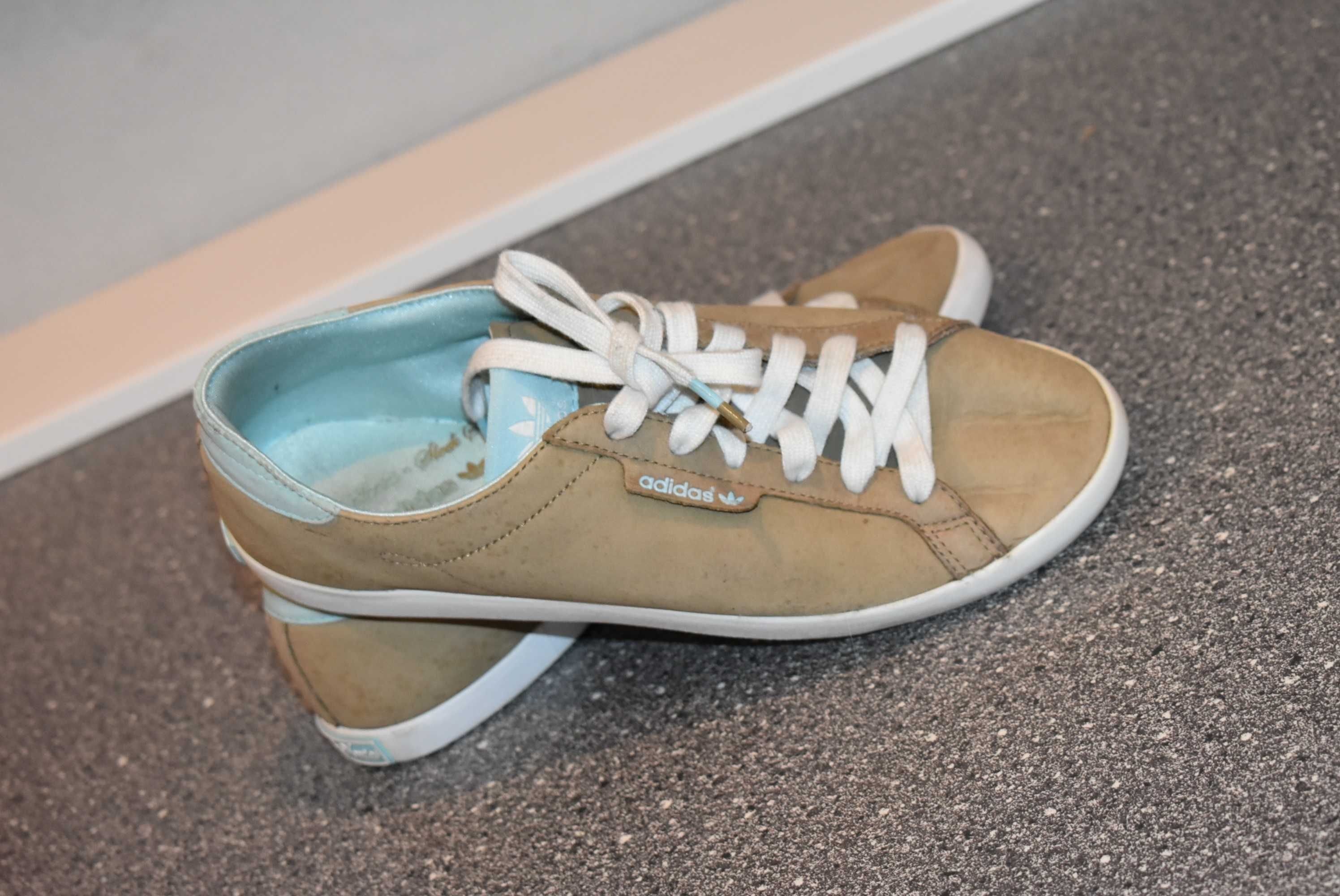 Buty sportowe Adidas Sleek Series 38,5 beżowe beż