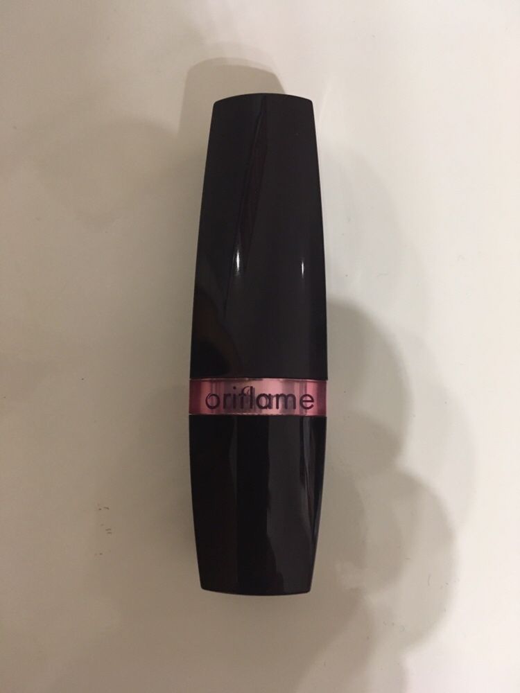 Batom oriflame vermelho