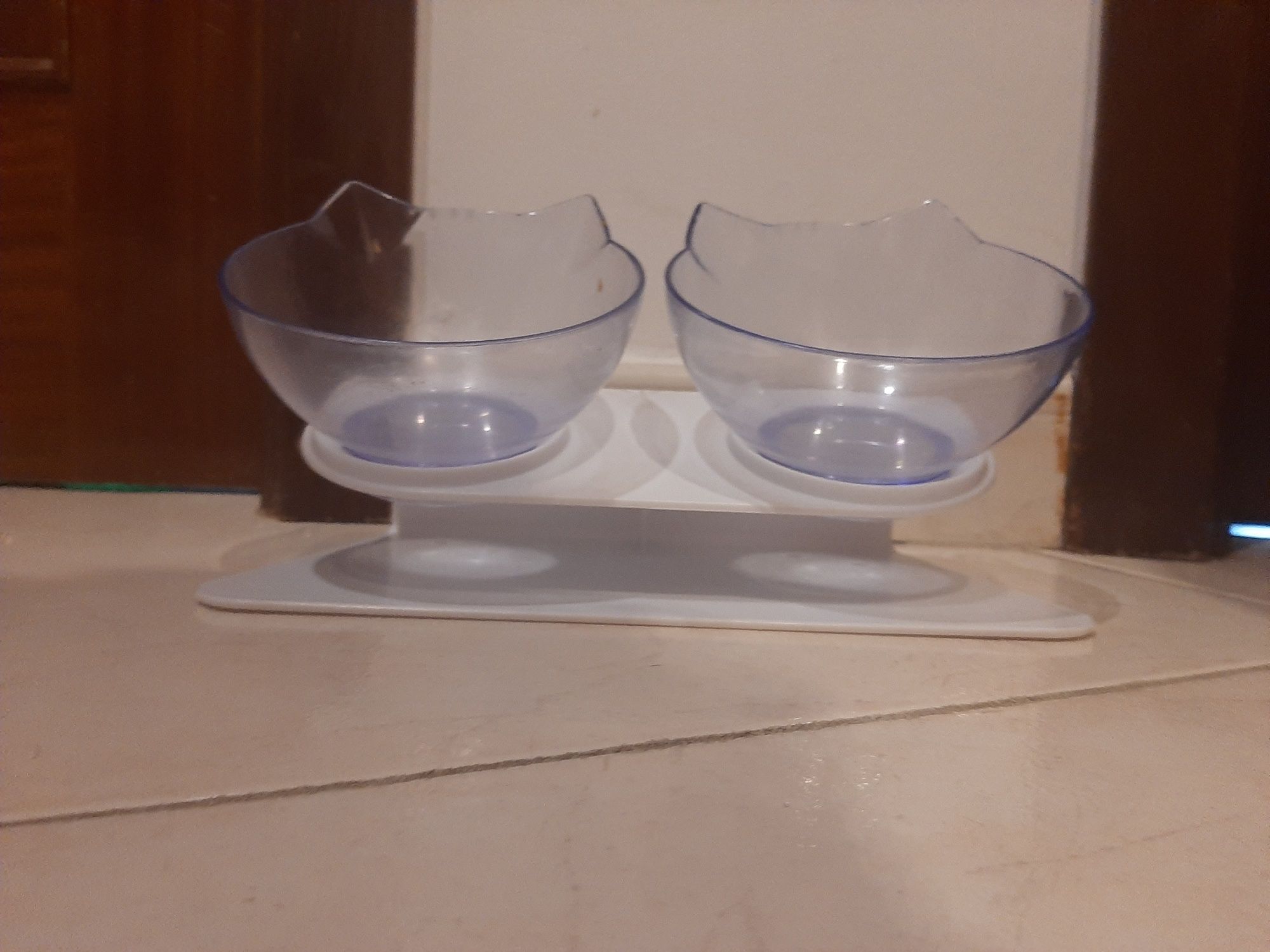 Arranhador comedor duplo  para gatos leão