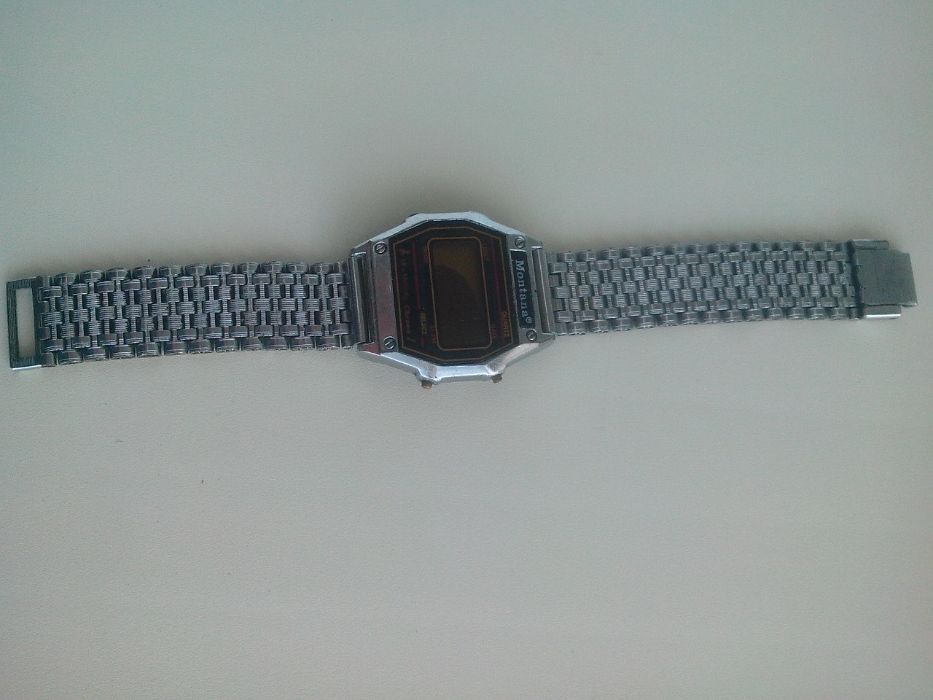 Часы Монтана из 90-х, начинка и браслет, нерабочие. Quartz
