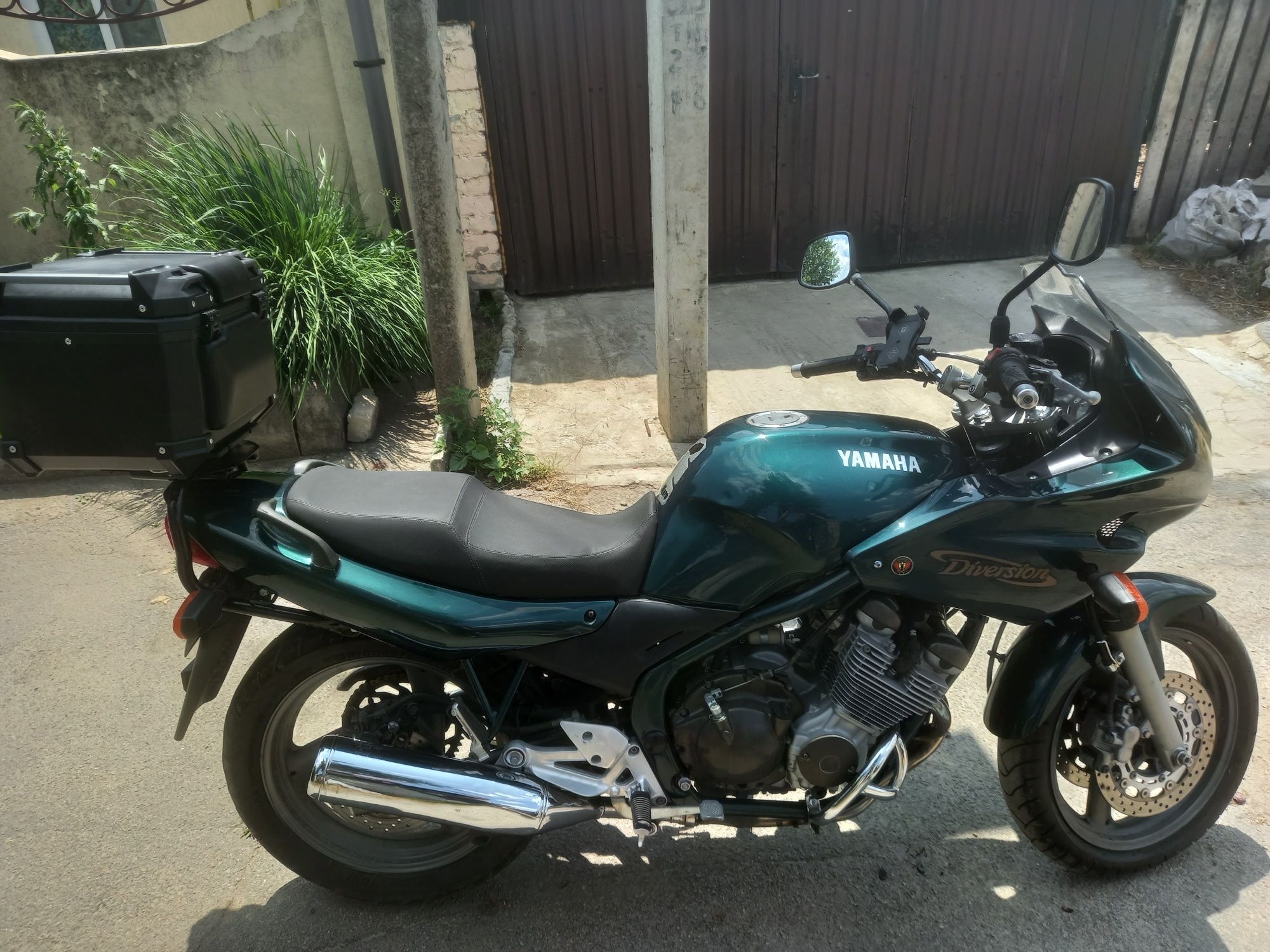 Yamaha diversion xj600s