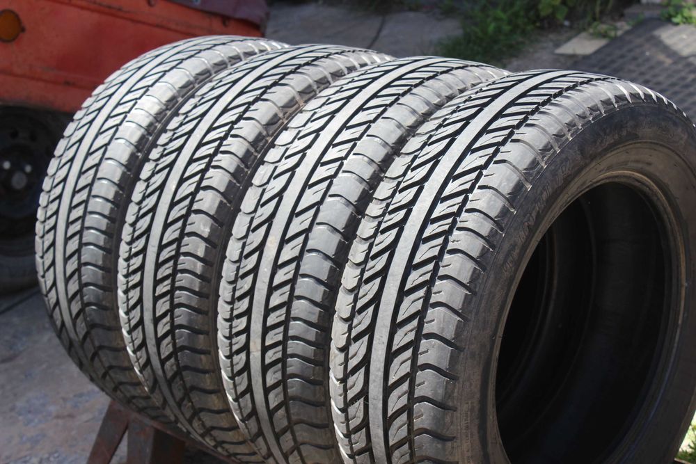 225-65-R17 SUMITOMO TOURING 4штуки летней резины JAPAN 2023