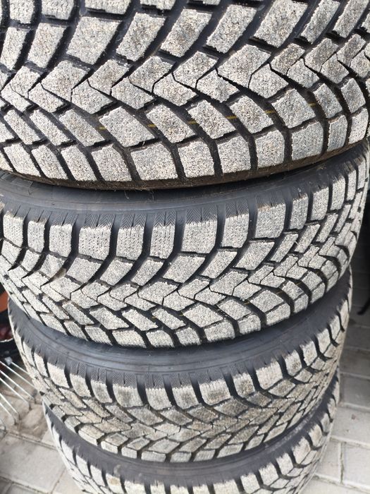 Opony zimowe Mazzani 225/55/17