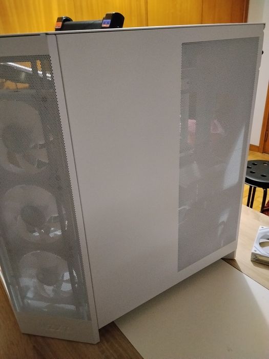 Caixa Extended-ATX NZXT H9 Flow (2025) Tempered Glass Branca