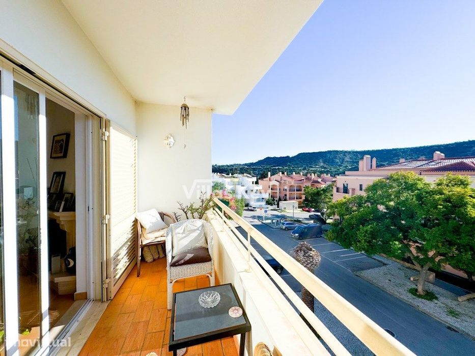 Charmoso apartamento com 3 quartos perto da praia