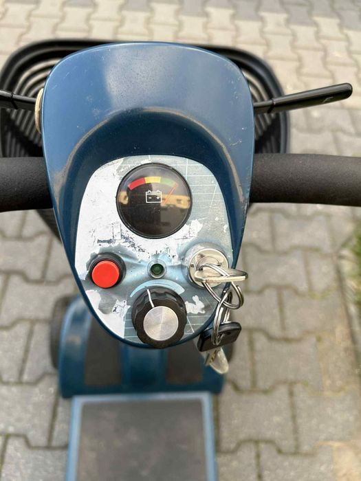 Skuter inwalidzki elektryczny