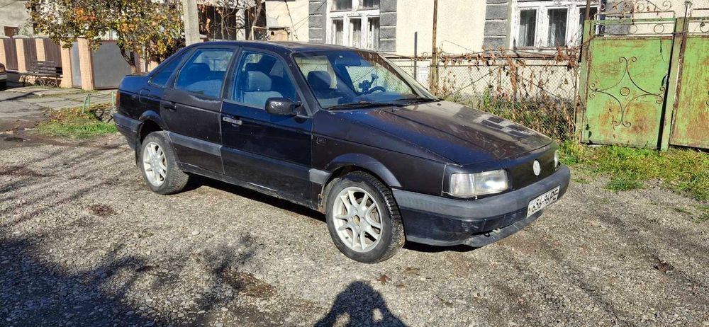 Volkswagen  Passat B3