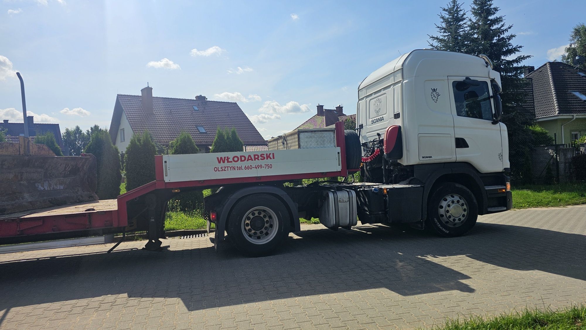 Transport maszyn rolniczych, budowlanych, pojazdów, niskopodwoziowy