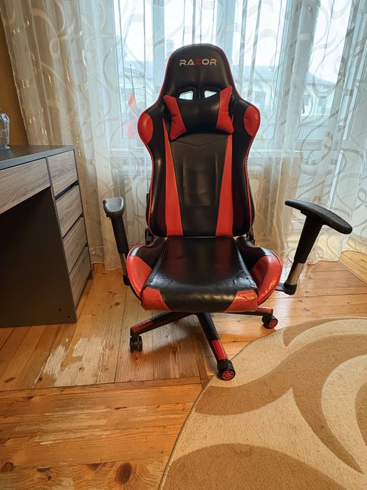 Крісло геймерське