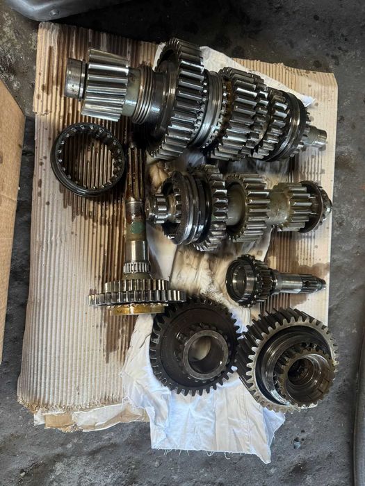 Tryb wałek synchronizator przesówka Mercedes Unimog U403 U406 MB TRAC